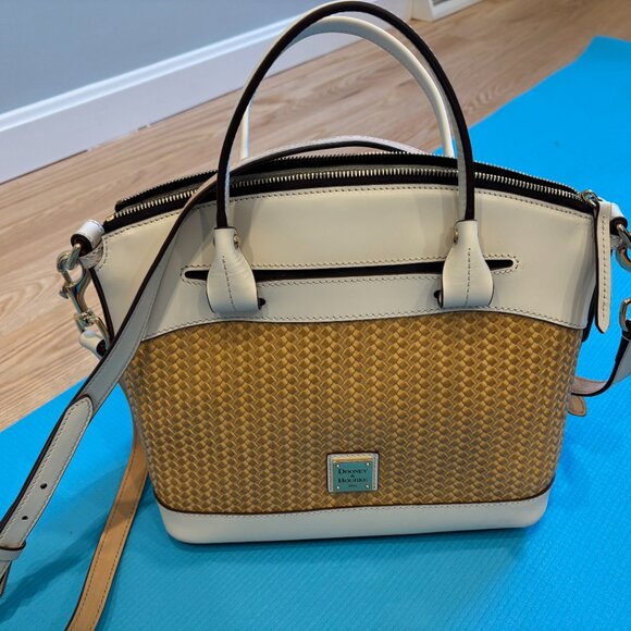 DOONEY & BOURKE BEACON WOVEN LEATHER DOME HANDBAG - Picture 1 of 5